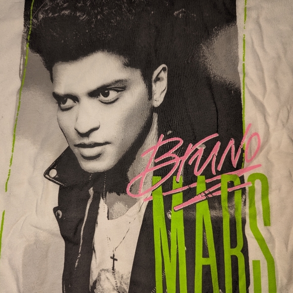 Bruno Mars Ladies Tee Sz XL - Picture 2 of 4